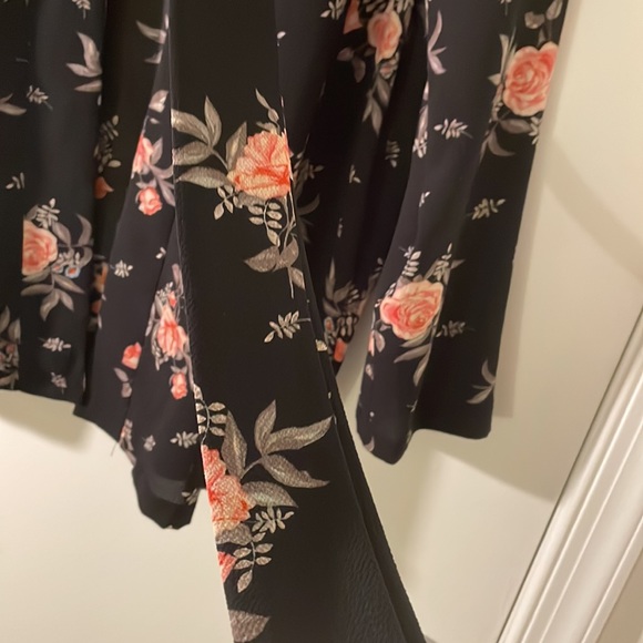 New without tags Kimono - Picture 3 of 4